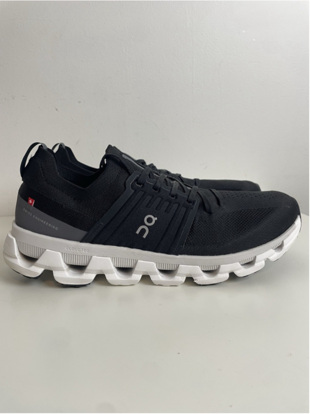 ON Running Cloudswift 3 Running Shoes Sneakers Mens 12 Black White
